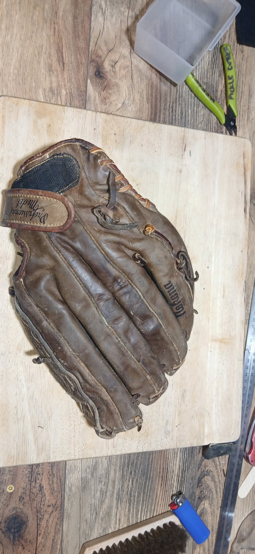 Nokona AMG 700 web before restoration