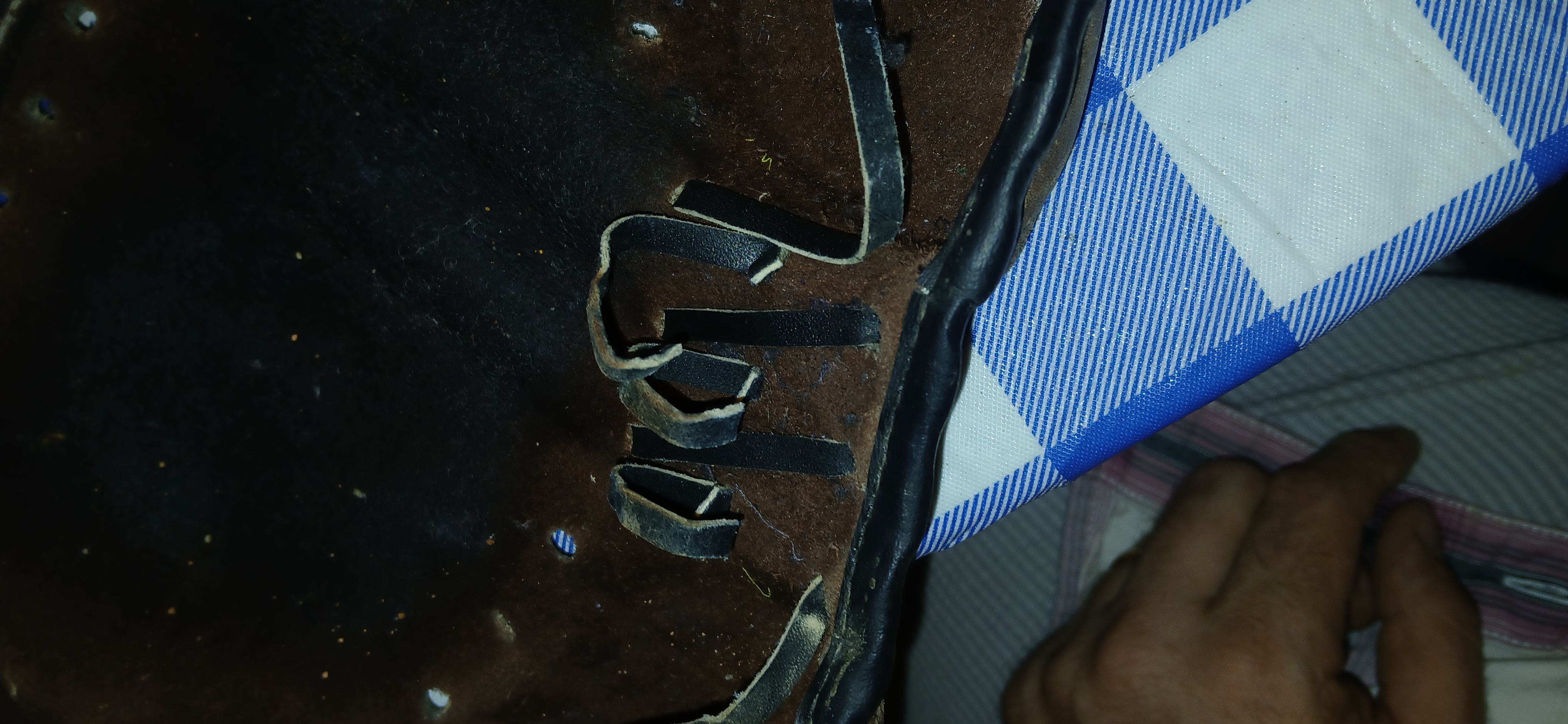 Rawling's Renegade catcher's mitt before restoration