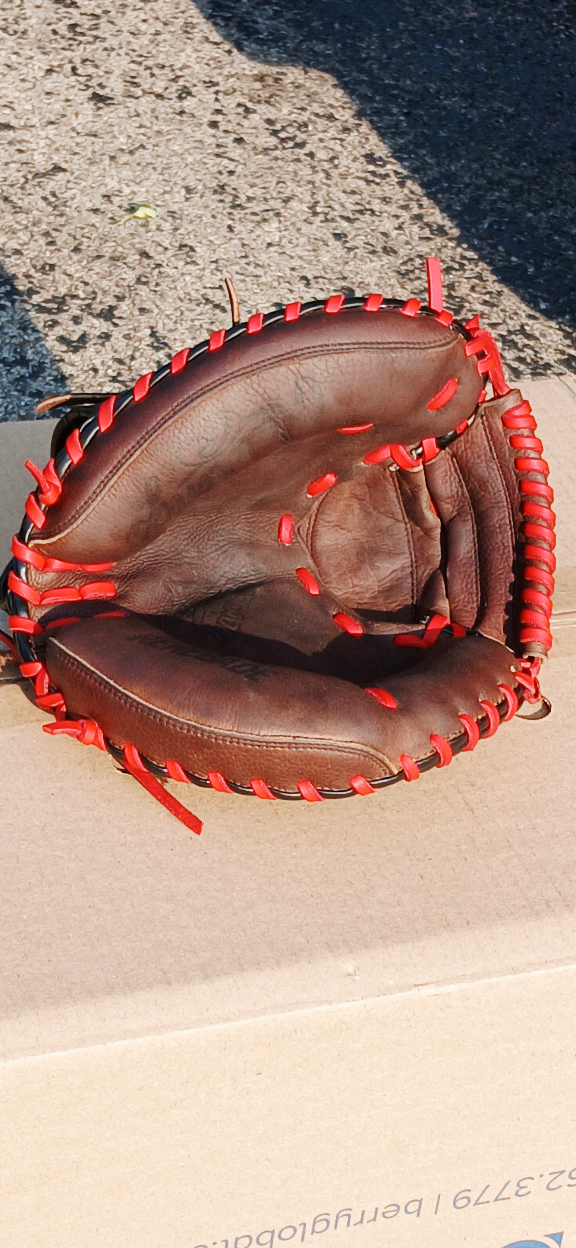 Rawling's Renegade catcher's mitt after restoration